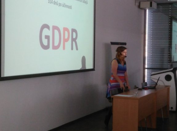 Alice Frýbová přednášela na konferenci na téma: Praxe externího pověřence ve školství 314 dní po účinnosti GDPR